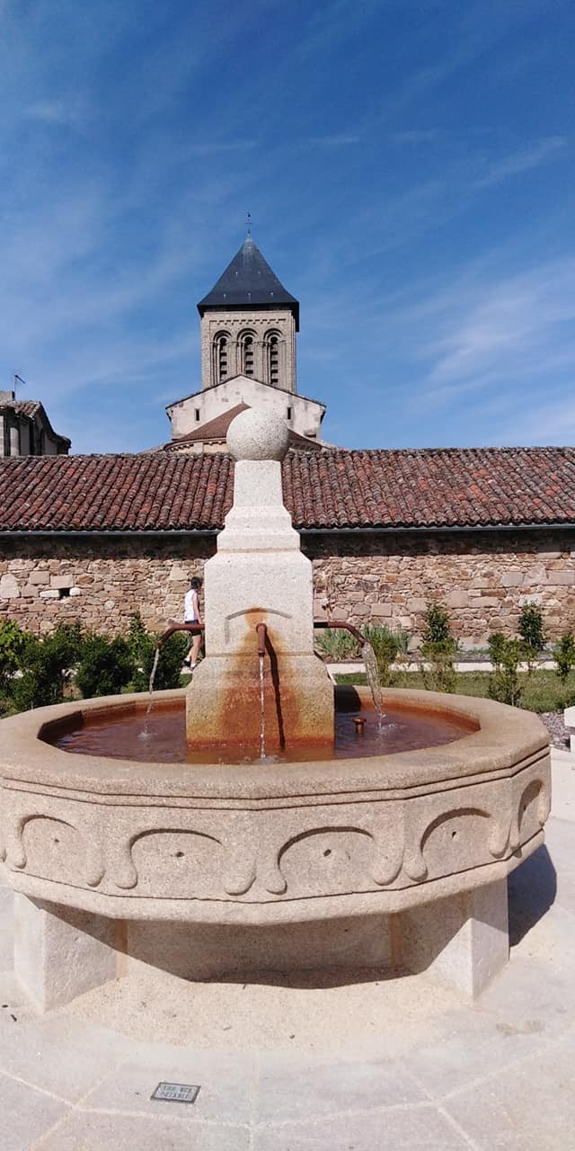 241480866 10215766889923713 2726818987125363127 n