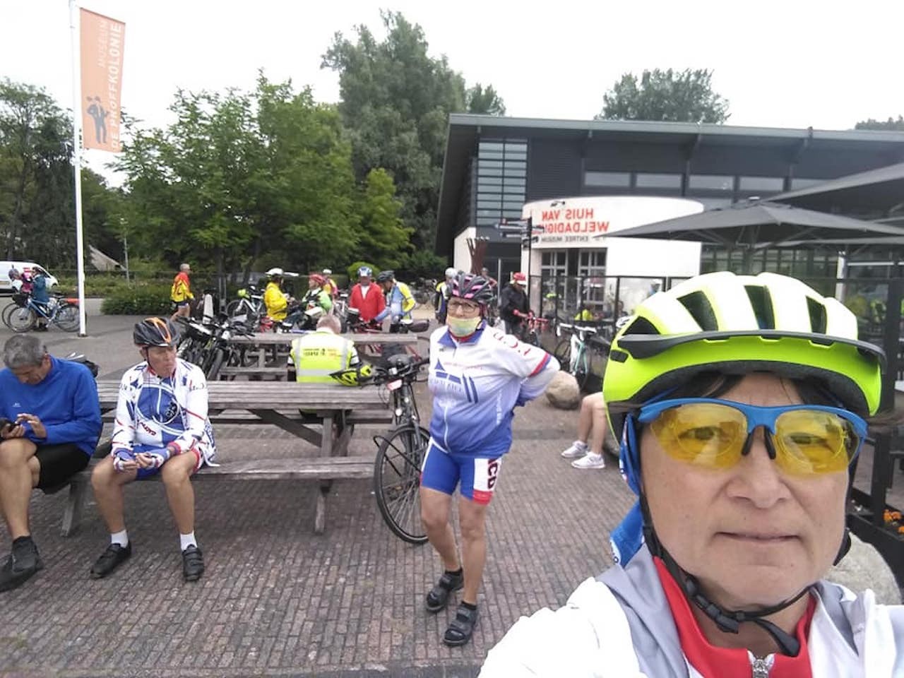 293478093 561664392325043 1724274184792441918 n